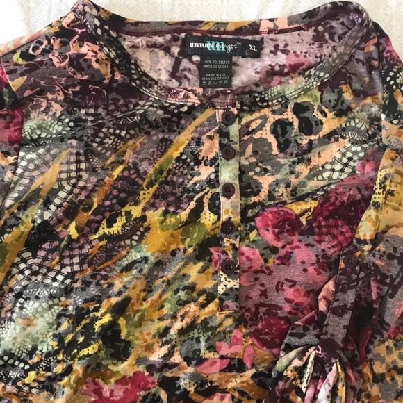 Tunic - Picture 3 of 3